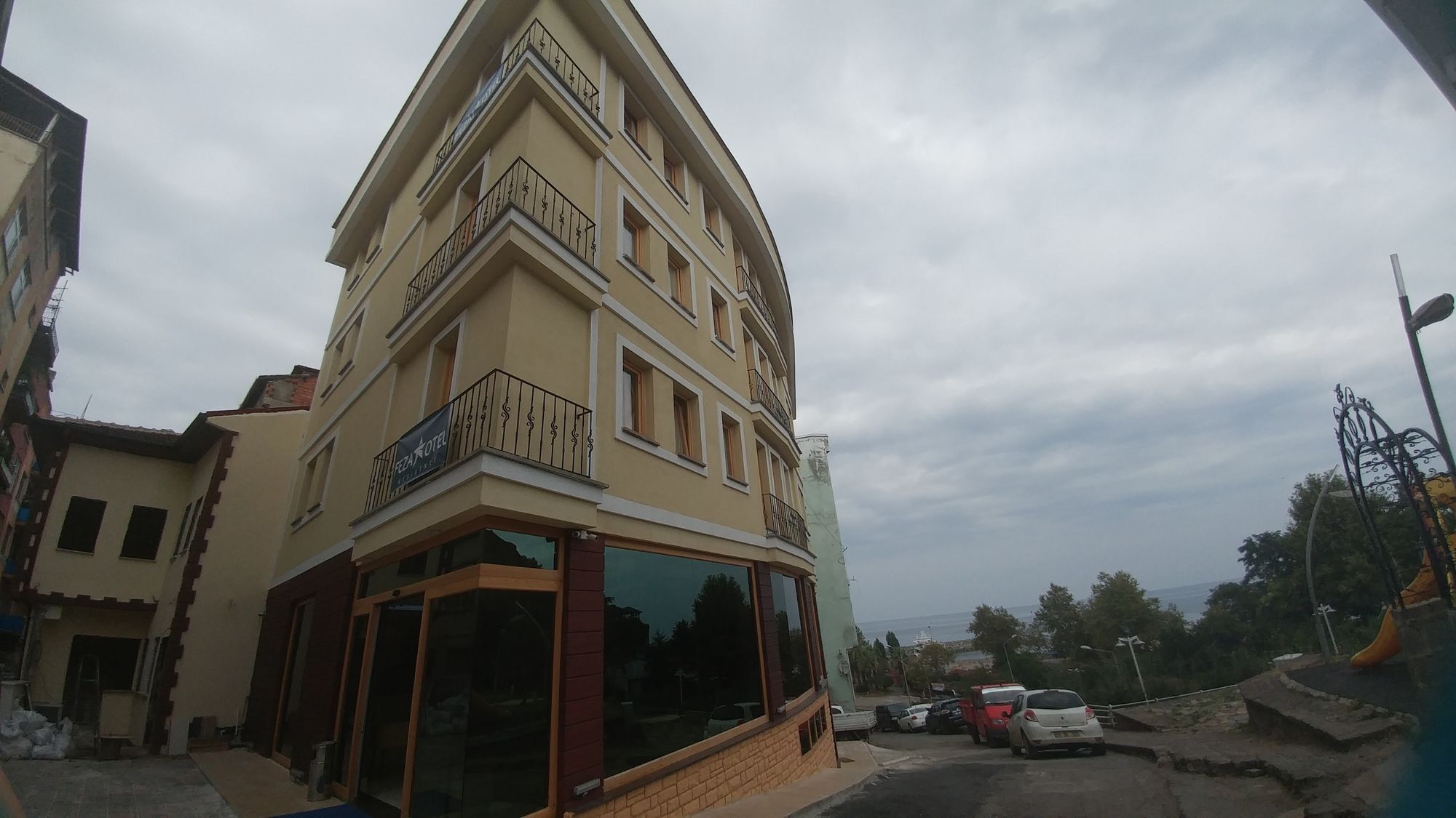 Feza Otel Trabzon Eksteriør billede